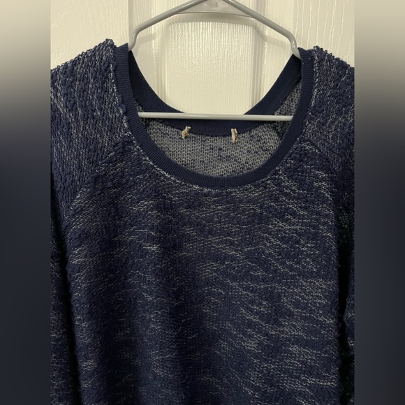 Navy blue size XL long sleeve hi lo hem tunic top - Picture 2 of 6